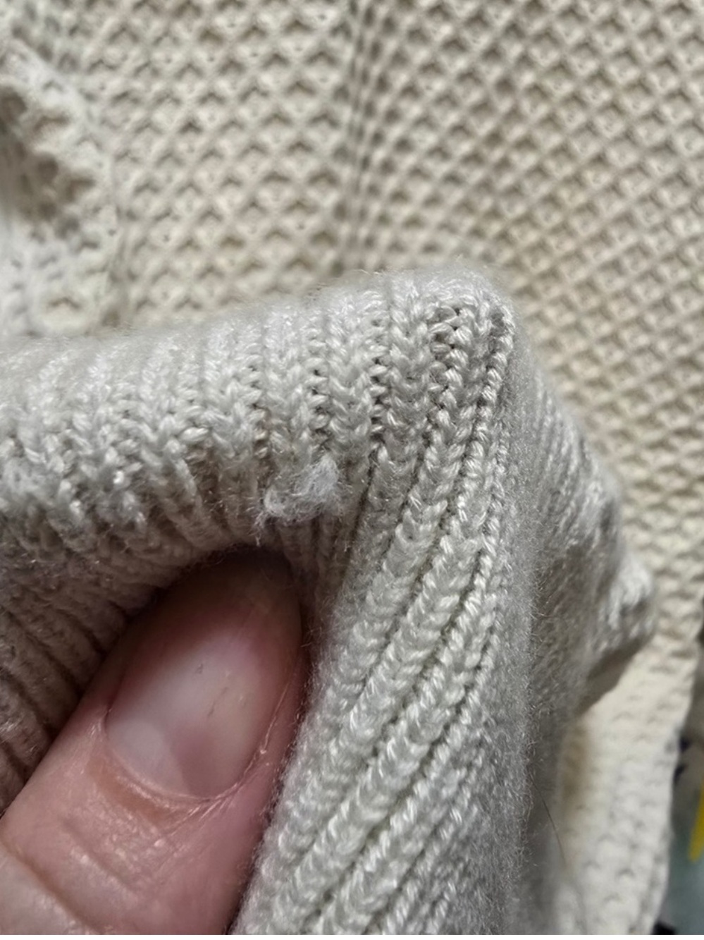 Athleta Women's Cream Knit Long Sleeve Sweater Merino Wool Blend Large - Picture 12 of 13